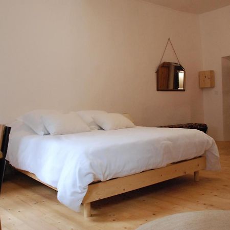 Appartement De Charme Au Coeur D Une Cite Medievale Villefranche-de-Conflent Exteriör bild