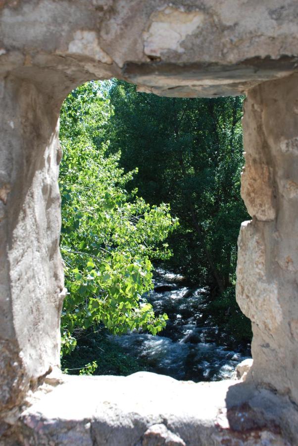 Appartement De Charme Au Coeur D Une Cite Medievale Villefranche-de-Conflent Exteriör bild