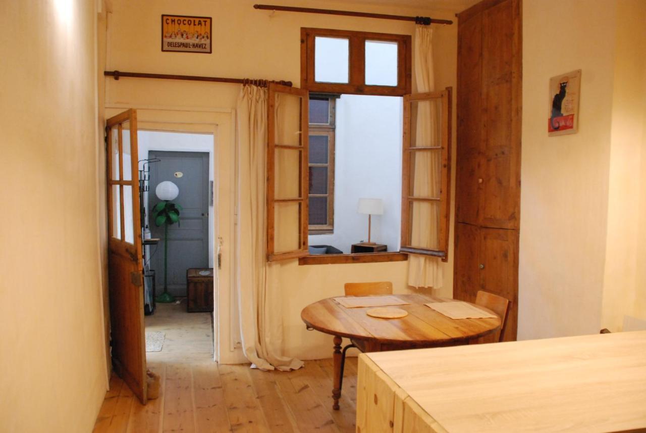 Appartement De Charme Au Coeur D Une Cite Medievale Villefranche-de-Conflent Exteriör bild