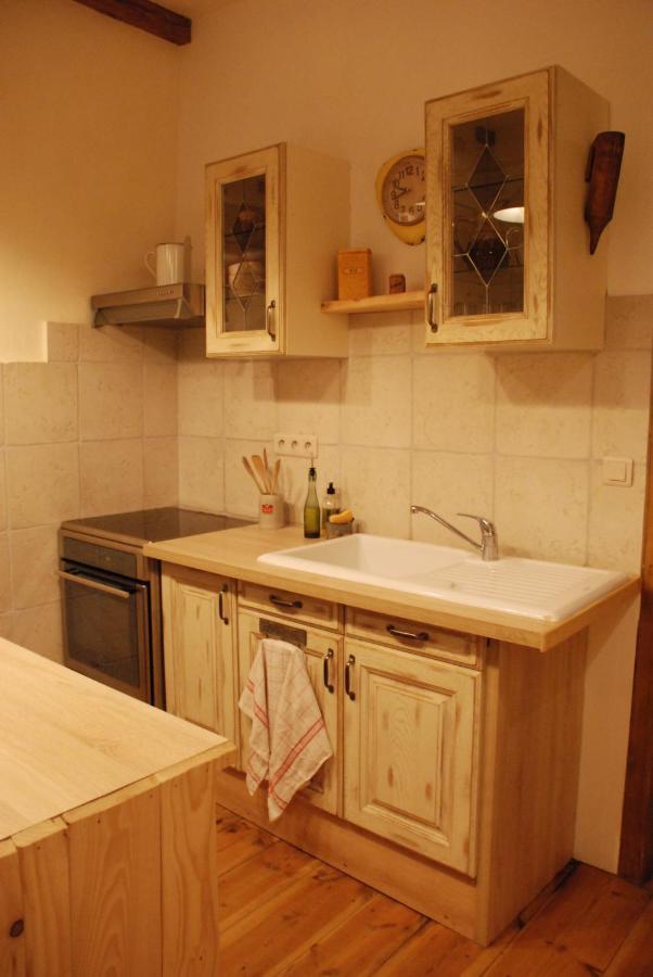 Appartement De Charme Au Coeur D Une Cite Medievale Villefranche-de-Conflent Exteriör bild