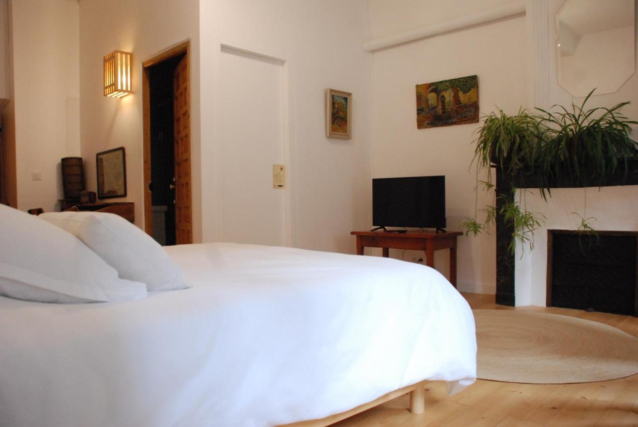 Appartement De Charme Au Coeur D Une Cite Medievale Villefranche-de-Conflent Exteriör bild